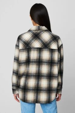 Blank NYC Checked Out Shacket -Blank NYC Shop 01gl6081 checked out 4