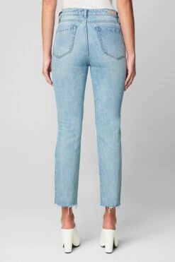 Blank NYC The Madison Crop In Perfect Places 8 Blank NYC The Madison Crop In Perfect Places -Blank NYC Shop 03ze1794 perfect places 4