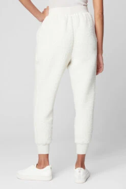 Blank NYC Vanilla Ice Sweatpant 8 Blank NYC Vanilla Ice Sweatpant -Blank NYC Shop 04hk2836 vanilla ice 4