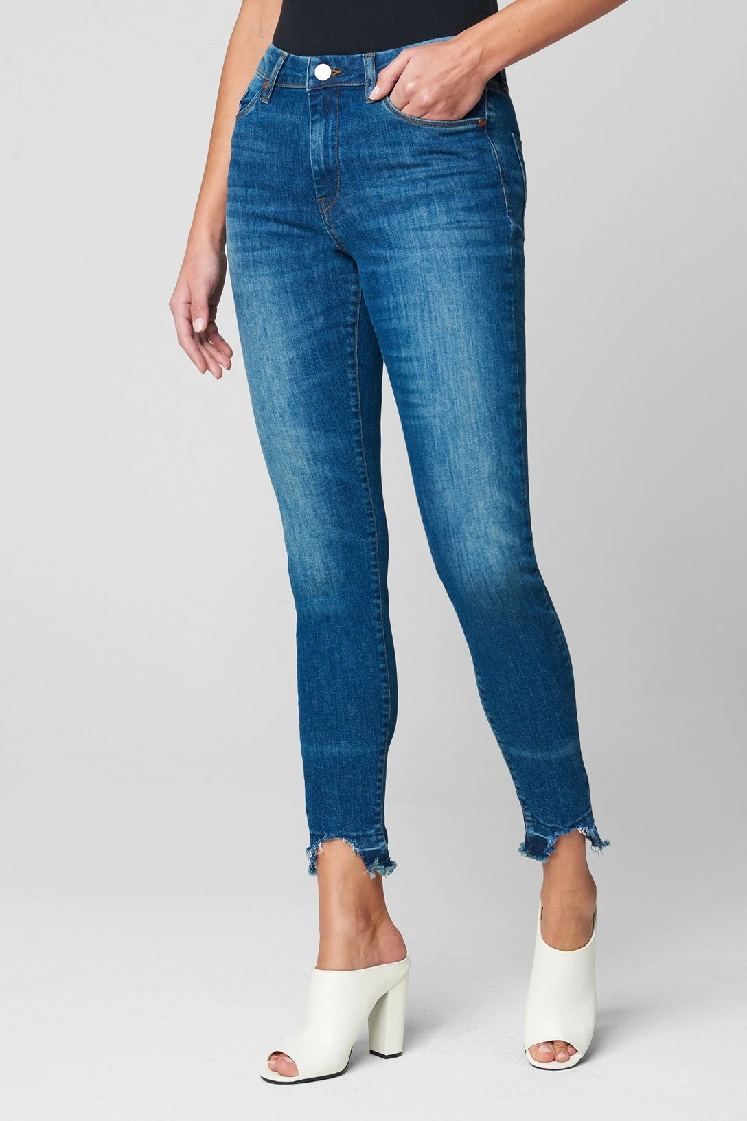 Blank NYC The Bond Skinny In Close Attention 3 Blank NYC The Bond Skinny In Close Attention - Image 3