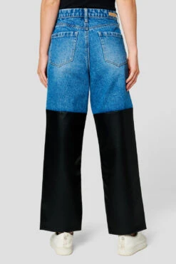 Blank NYC The Baxter In Blue Lights Jean 8 Blank NYC The Baxter In Blue Lights Jean -Blank NYC Shop 34bw3344 blue lights 4